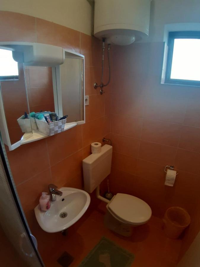 Apartmani Milka Pakoštane Extérieur photo